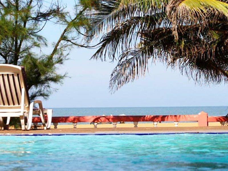 Topaz Beach Hotel Negombo Exterior foto